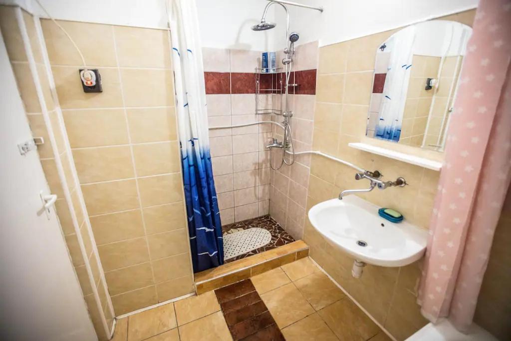 Keleti Apartment City Center Big Flat Bedroom Private Use Boedapest Buitenkant foto