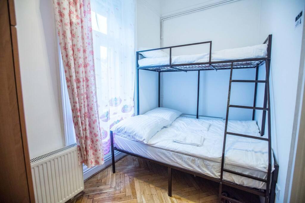 Keleti Apartment City Center Big Flat Bedroom Private Use Boedapest Buitenkant foto