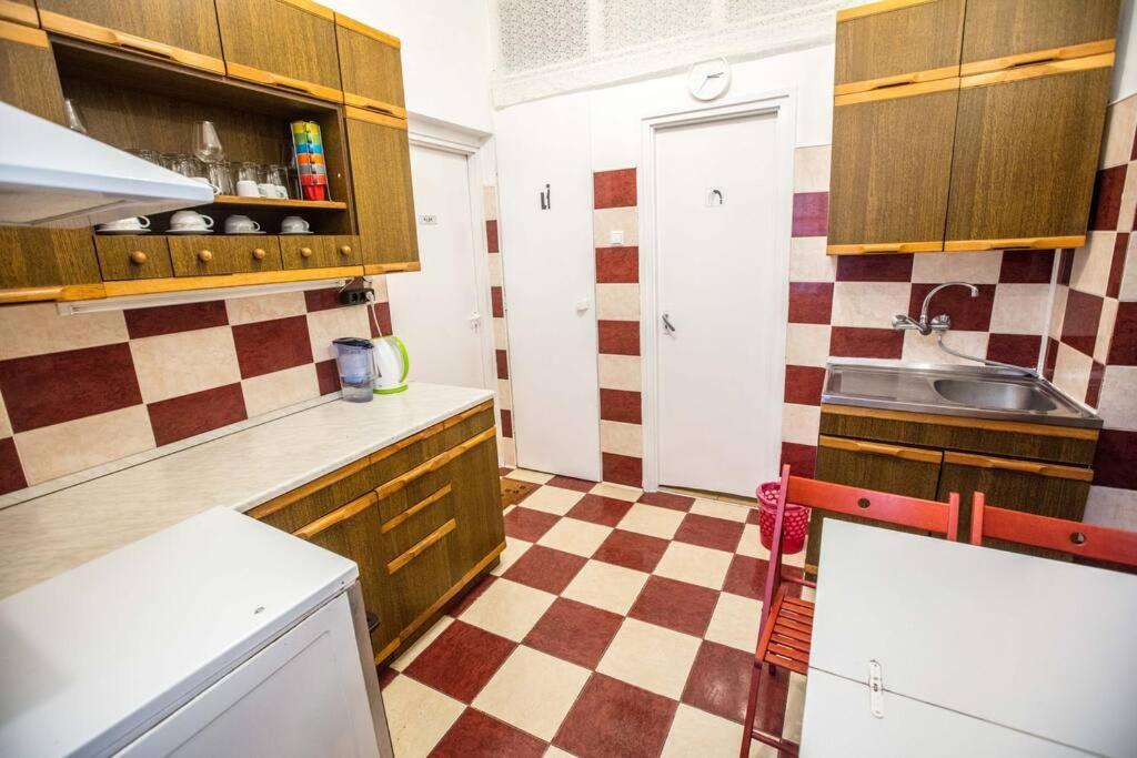 Keleti Apartment City Center Big Flat Bedroom Private Use Boedapest Buitenkant foto