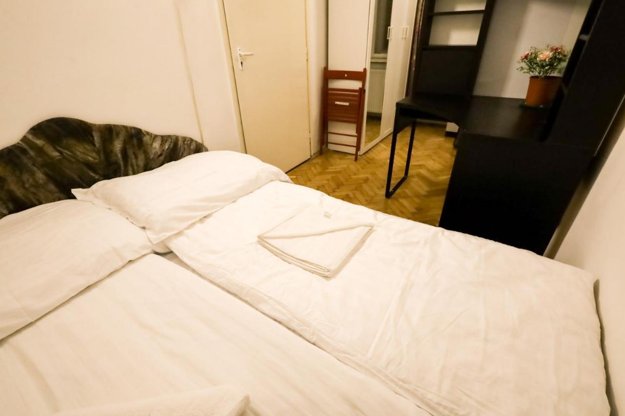 Keleti Apartment City Center Big Flat Bedroom Private Use Boedapest Buitenkant foto